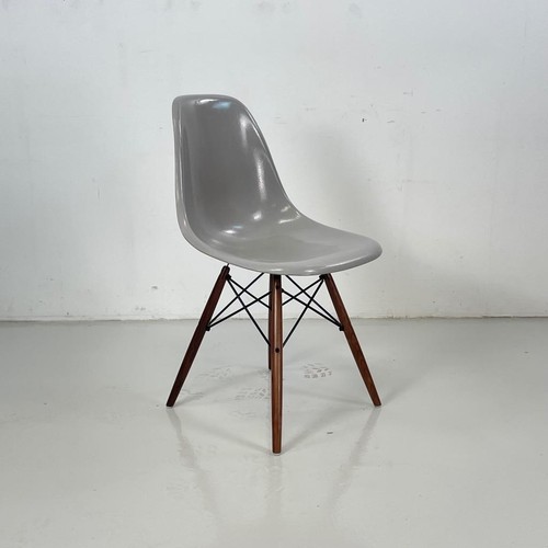 Eames dsw chair herman - herman, miller